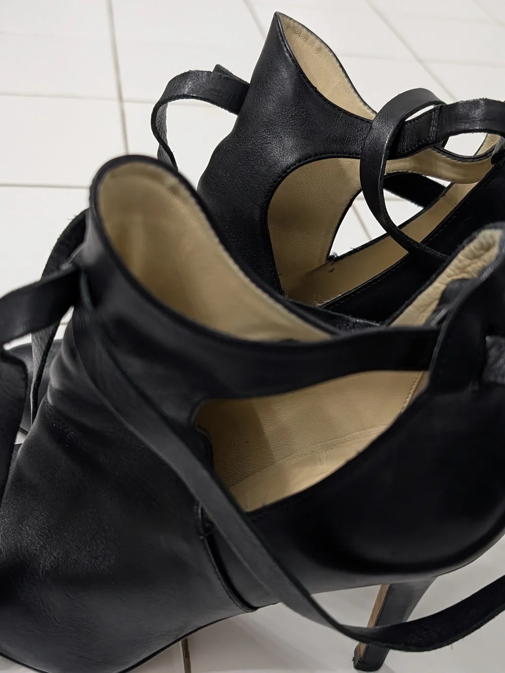 Jimmy Choo please see
